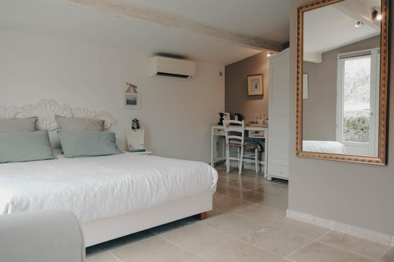 Le Tignet Chambres D'Hotes Villa Cardabella מראה חיצוני תמונה