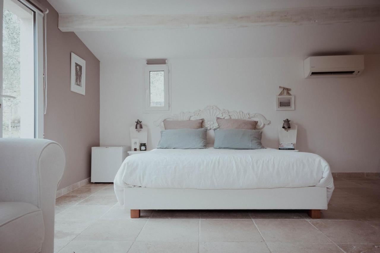 Le Tignet Chambres D'Hotes Villa Cardabella מראה חיצוני תמונה